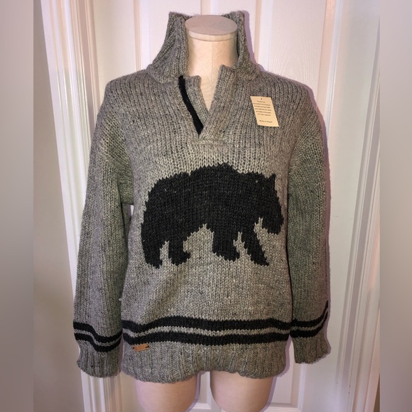 Balta Sweaters - Balta Cozy Gray Bear Sweater